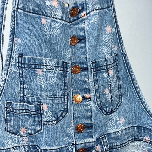 Anthropologie Pilcro floral pattern denim painter’s overalls size 28 - Picture 4 of 9